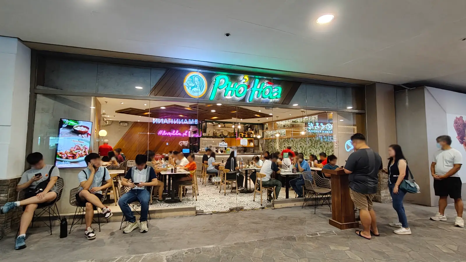 PHO HOA in TriNoma